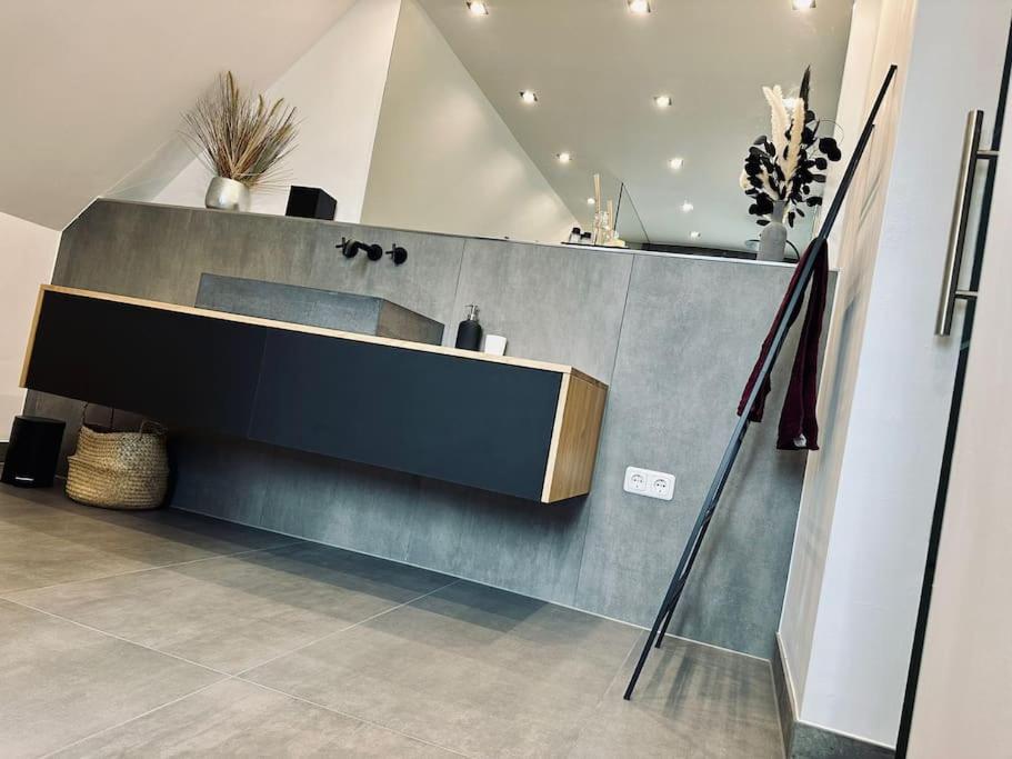 Moderne Ferienwohnung Zweifall Штольберґ Екстер'єр фото